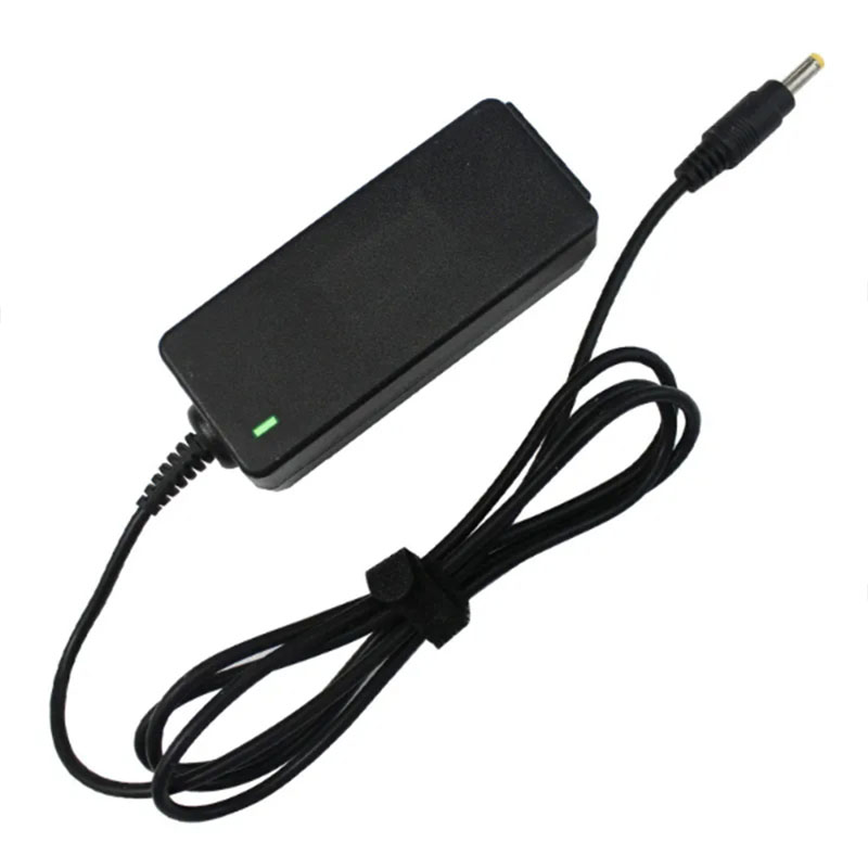 CHARGEUR ORDINATEUR PORTABLE TOSHIBA 19V2.37A 4.0*1.7MM 45W