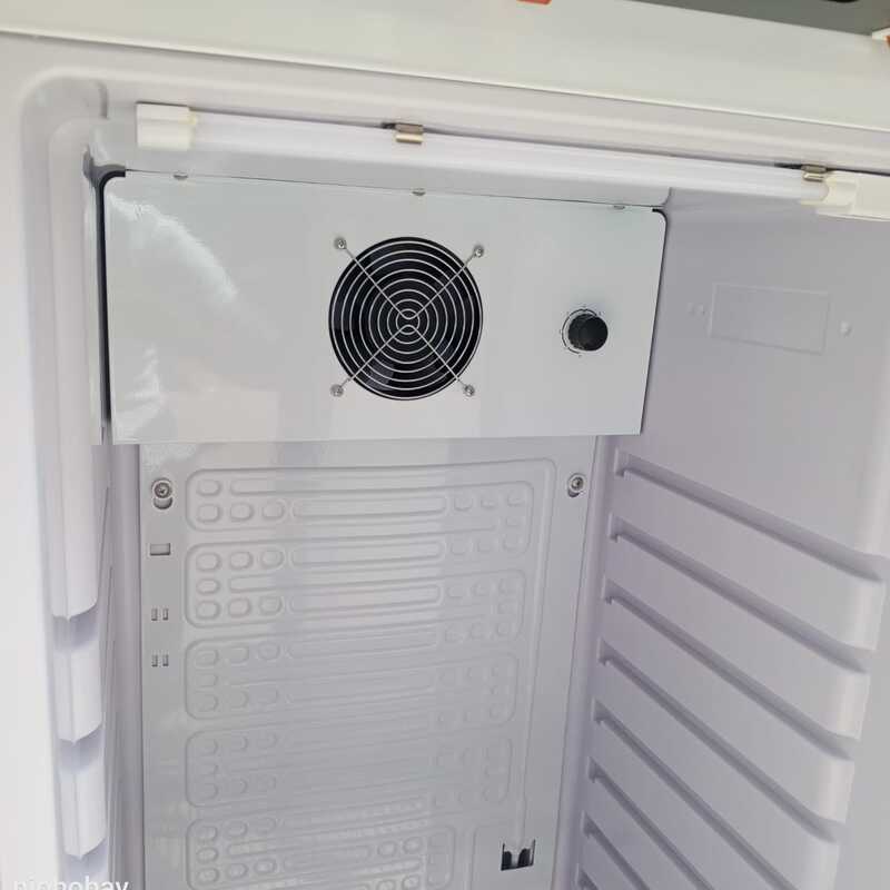 REFRIGERATEUR SHARK 300LITRES 1 PORTE VITRINE CRF-570NF